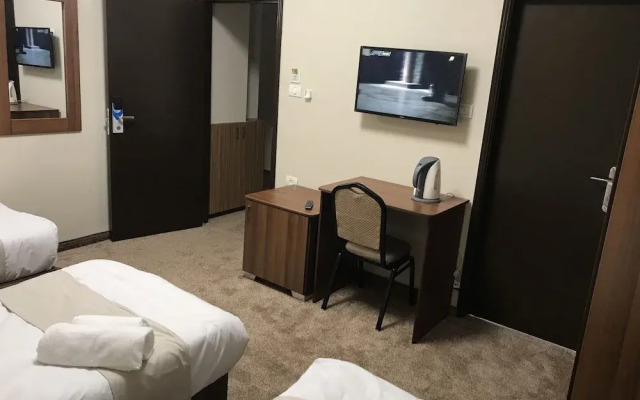 Eli Guest House