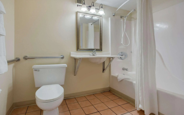 Rodeway Inn