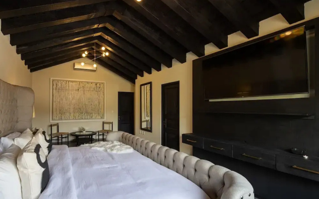 Escape to Private & Safe 5Bed with Pools