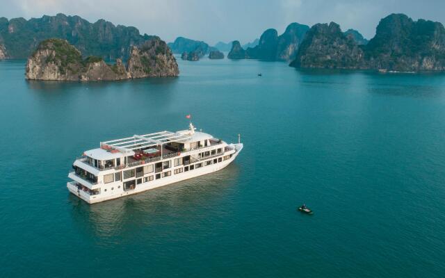 Athena Royal Cruise