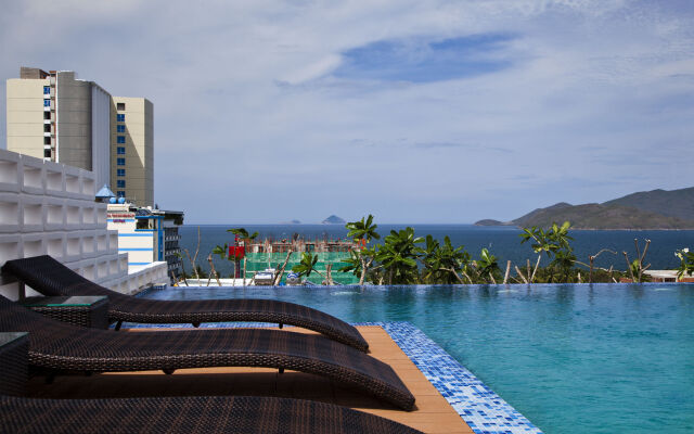 Golden Holiday Hotel Nha Trang