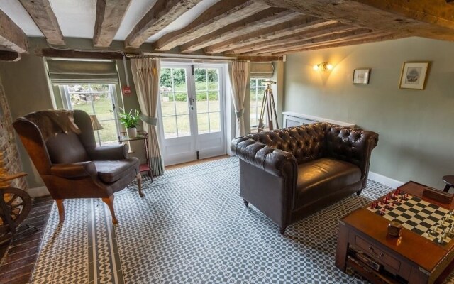 Green Farmhouse