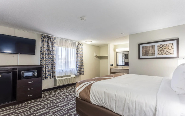 Quality Inn Farmington