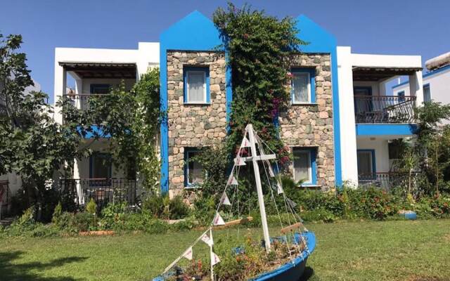 Kemancı Suites & Restaurant & Beach