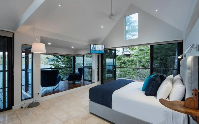 Mermaids Reach on Hamilton Island