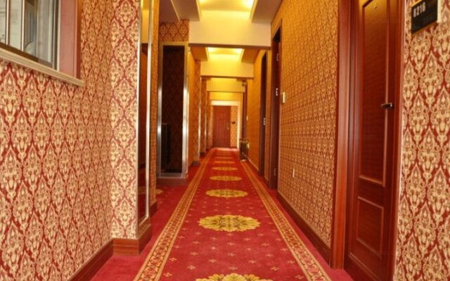 Qiudu Airport Hotel