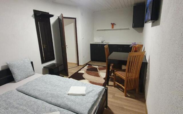 Apartman House