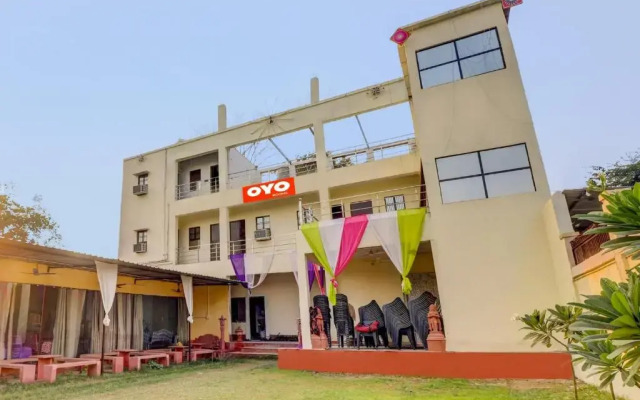 OYO Flagship 70384 Shri Ji Palace