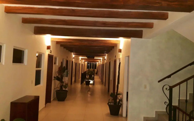 Veranda Hotel