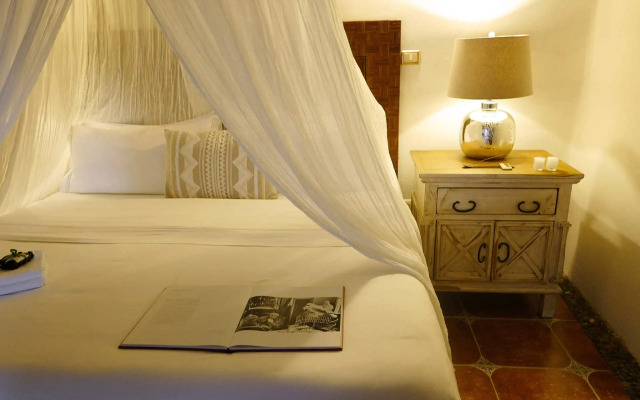 Ser Casasandra Boutique Hotel