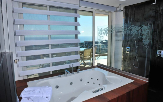 Elite Luxury Suite & Spa