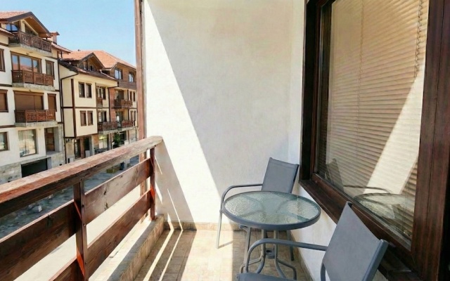 Mountain Paradise 2 - Quiet Cosy Studio - Balcony, Wifi