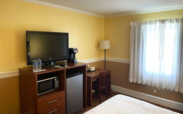 Inn on the Square, an Ascend Collection Hotel