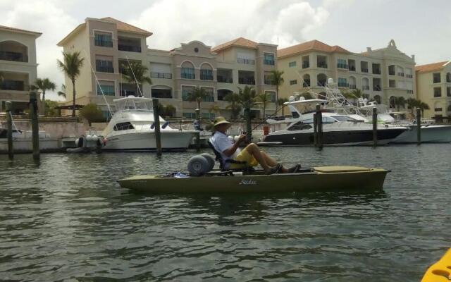 Beachfront Luxury Pent-House at Aquamarina, Cap Cana