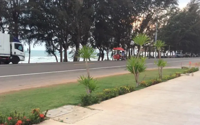 Grand Beach Condominium Unit B26