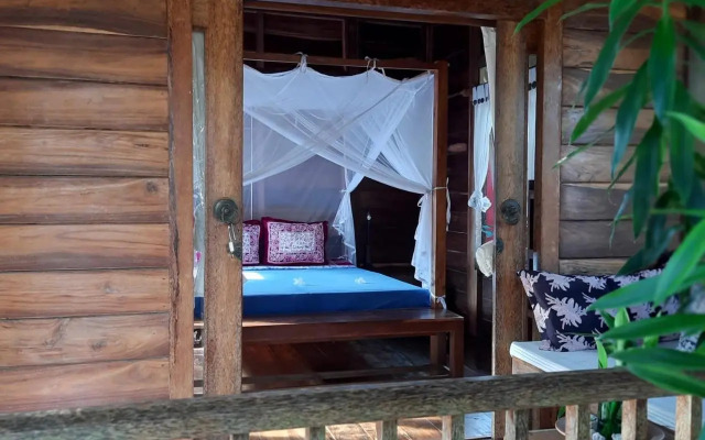Harry's Ocean House Pacitan