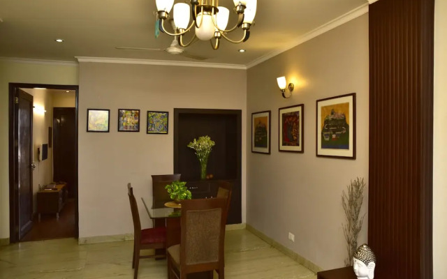 Woodpecker - 2 Bedroom Service Apartment