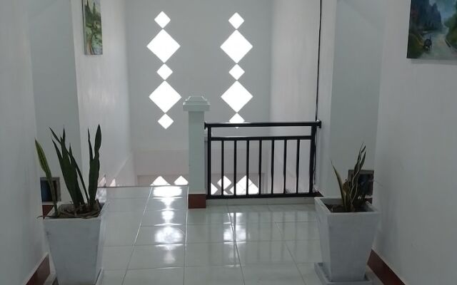Ban Saylomleng Residence