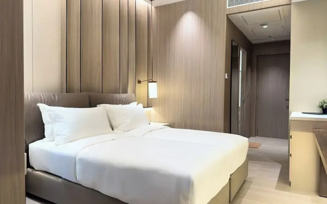 Somerset Queen City Semarang