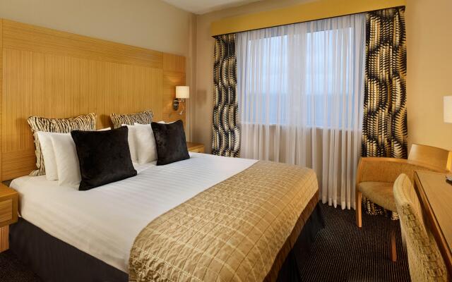 Crowne Plaza London - Gatwick Airport