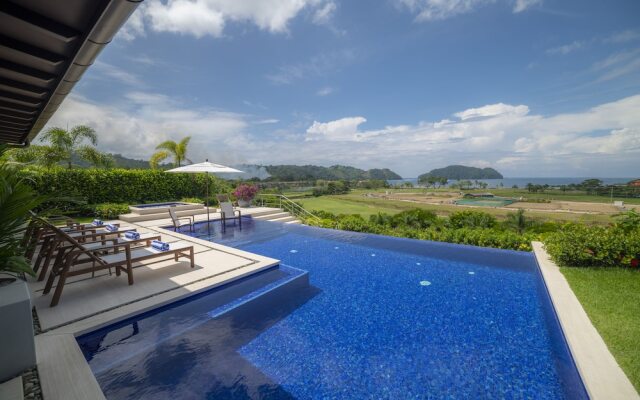 Los Suenos Casa Ohana 5 bdr Ocean View - Family