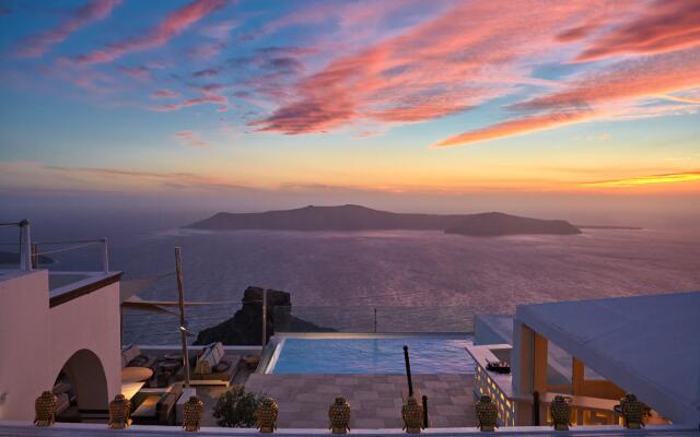 La Maltese Estate, Buddha-Bar Beach Santorini