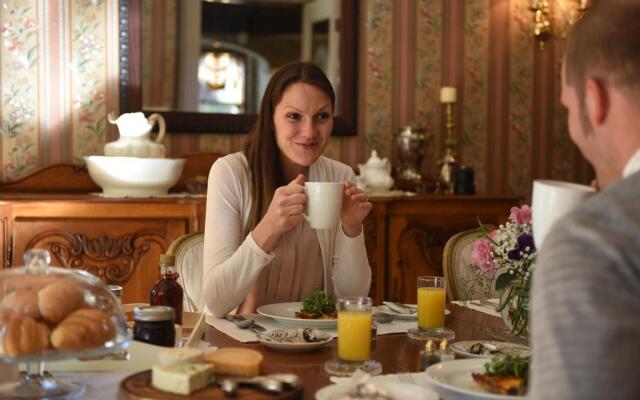 Château la Motte Guest House