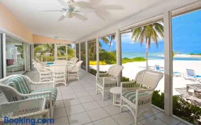 Two Rainbows by Grand Cayman Villas & Condos