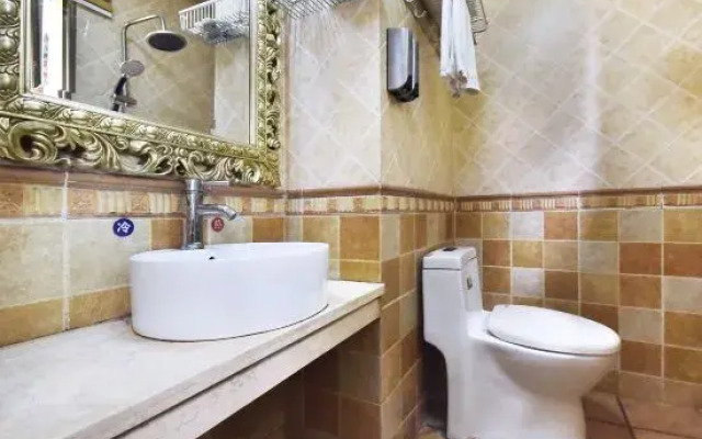 Tianzi Hotel (Zhaoxiang Platinum Times)