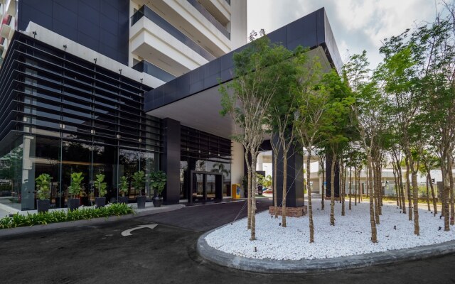 Tune Hotel Klia-Klia2 (Airport Transit Hotel)