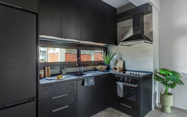 Sanders Old Port - Cozy 1-bdr. Apt. w/ Balcony