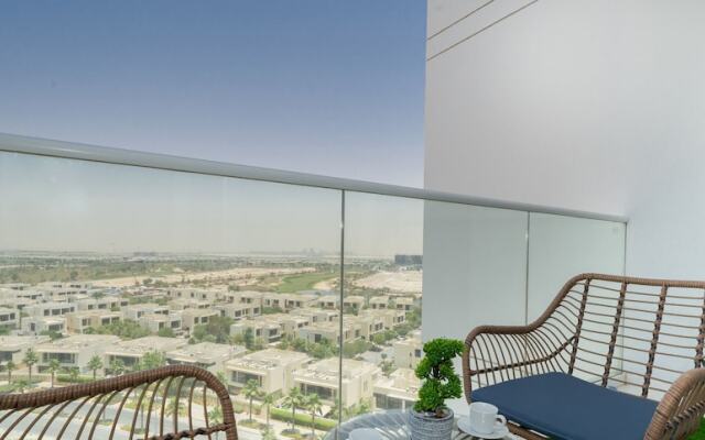 Carson Elegant Living in One Bedroom