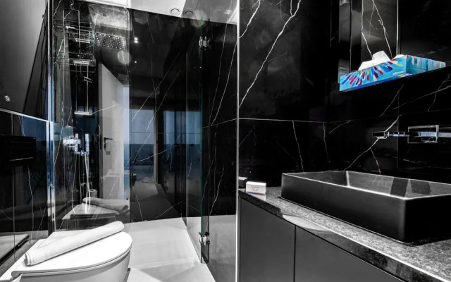 Le Magenta in Nice With 1 Bedrooms and 1 Bathrooms