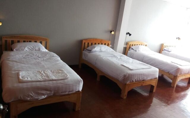 Nuengthong hostel