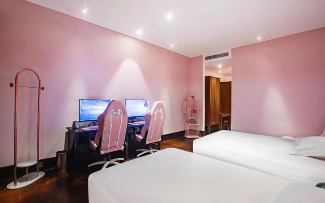 Zeyun Hotel