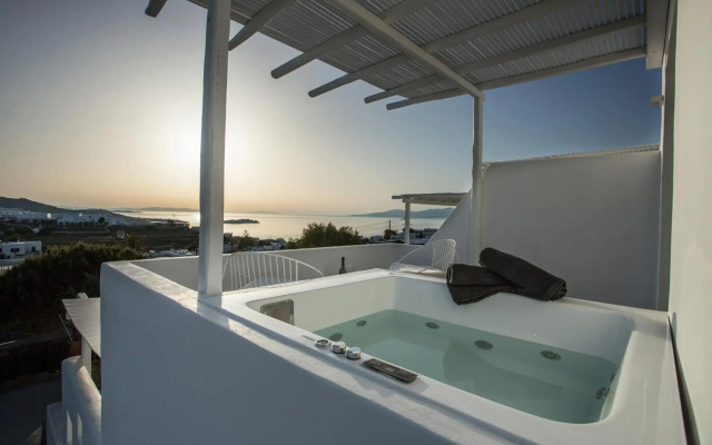 Ostraco Suites