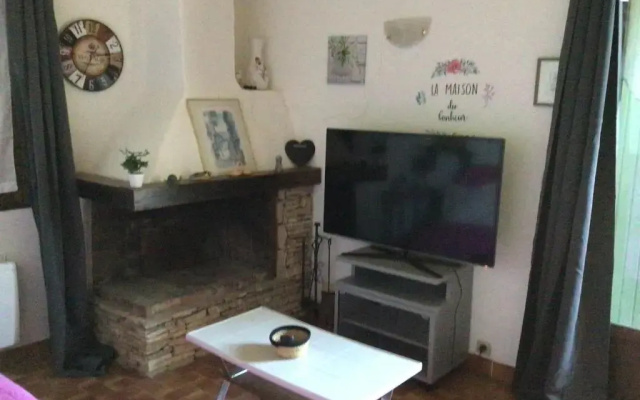 Maison d'une chambre avec jardin clos et wifi a Vacheres