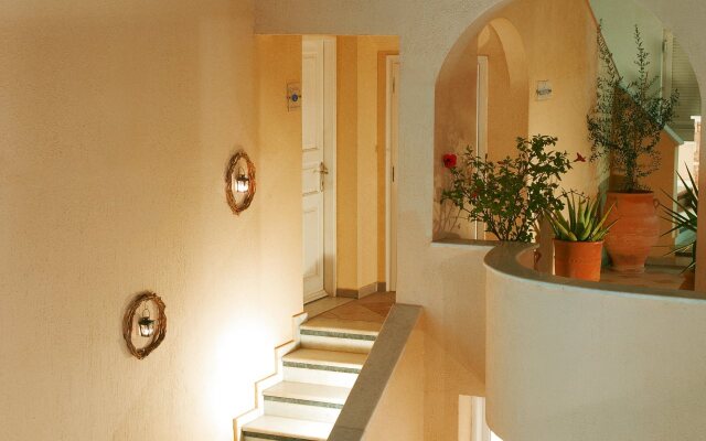 Reverie Santorini Hotel