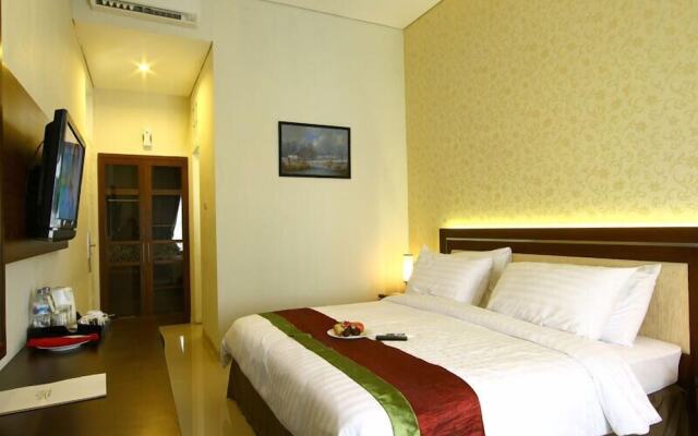 The Gambir Anom Hotel Resort & Convention