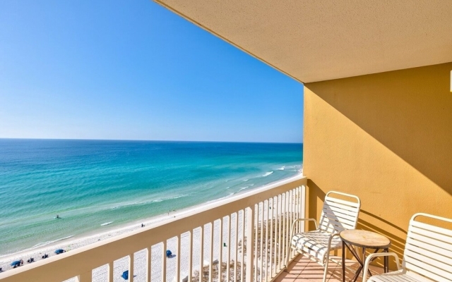 Pelican Beach 1203 1 Bedroom Condo by Pelican Beach Management