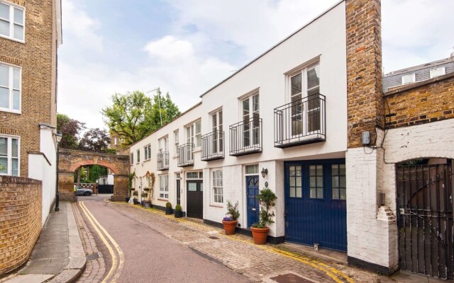 The Lexham Mews Gem - SCR