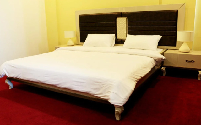 Mazaya Tower Apartments