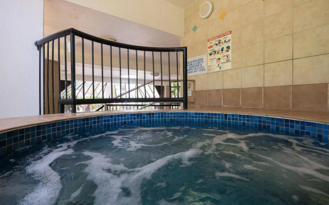 Alexander Holiday Apartments