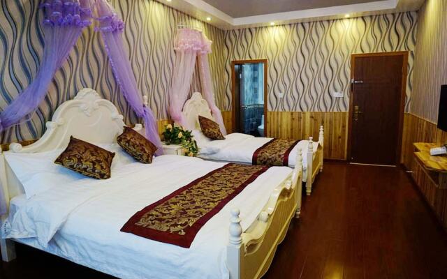 Wuzhen West Tale Theme Inn