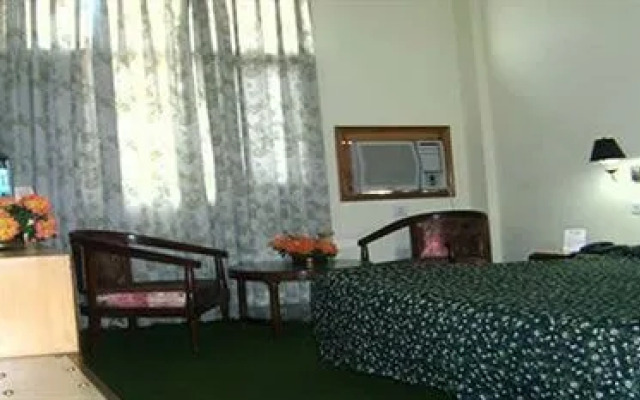 Hotel Varun