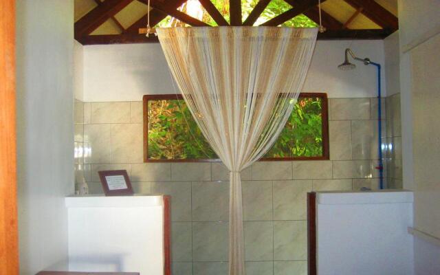 Alam Indah Busuanga Beach Villas