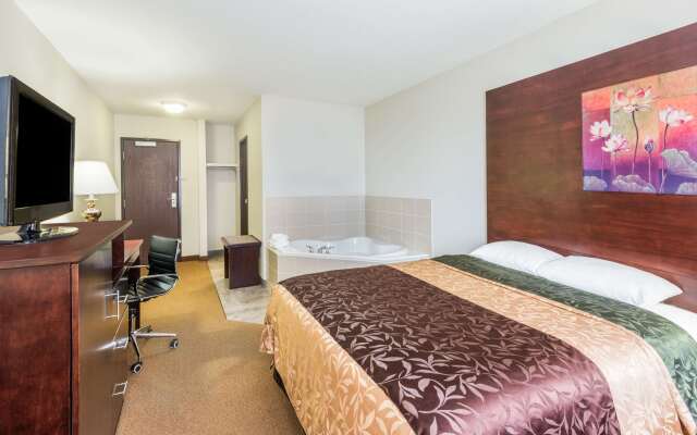 Super 8 by Wyndham Innisfail