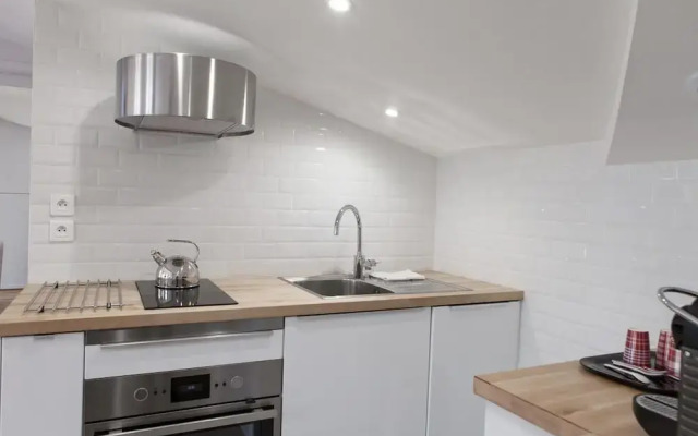 Grand Théâtre Bright Apartment