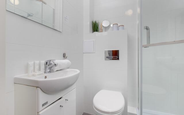 Cosy Studio for 4 People by Renters