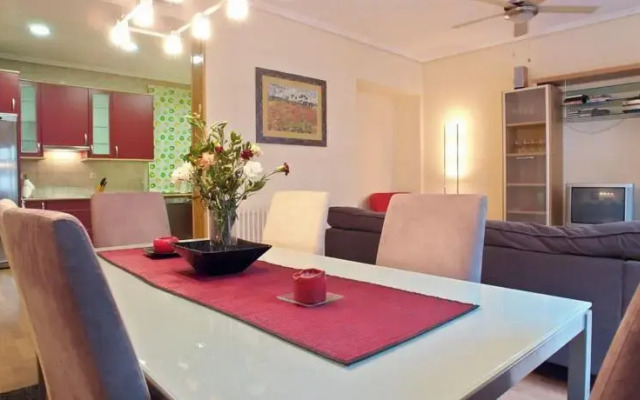 Friendly Rentals Retiro I